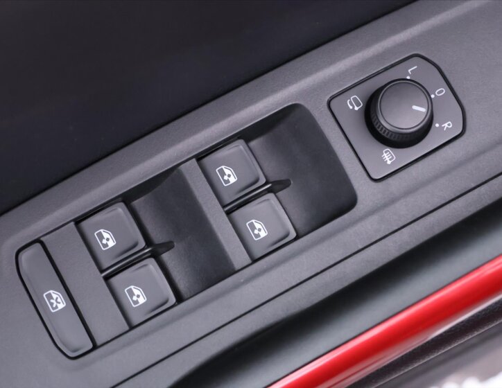 Škoda Fabia Hatchback 999,0 81 kw