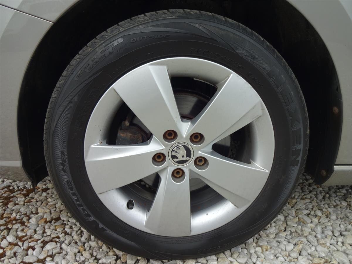 Škoda Fabia Hatchback 999,0 70 kw