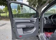 Volkswagen Touran 11