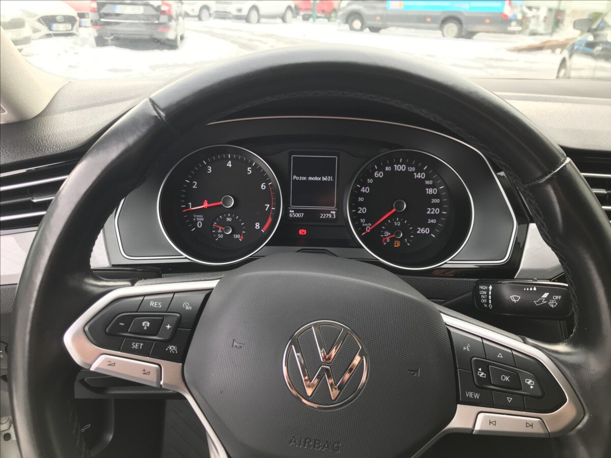 Volkswagen Passat Sedan / Limuzína 1,5 l 110 kw