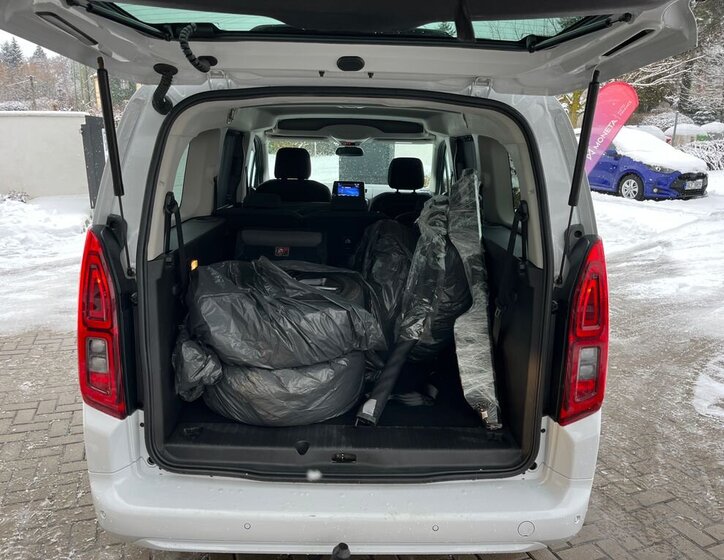Toyota ProAce City Verso MPV 1,5 l 96 kw