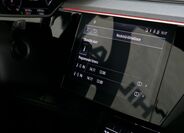 Audi e-tron 27