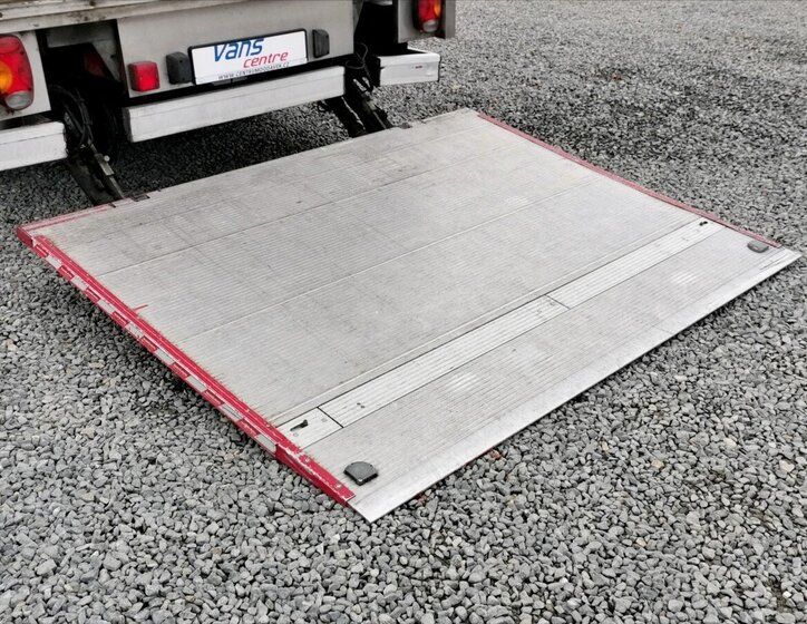 Mercedes-Benz Sprinter Skříň 2,1 l 95 kw