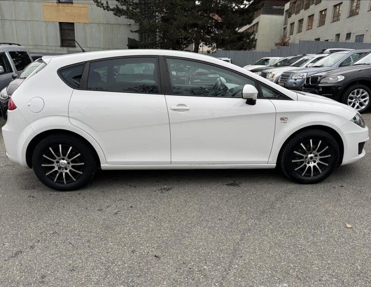 Seat Leon Hatchback 1,4 l 92 kw