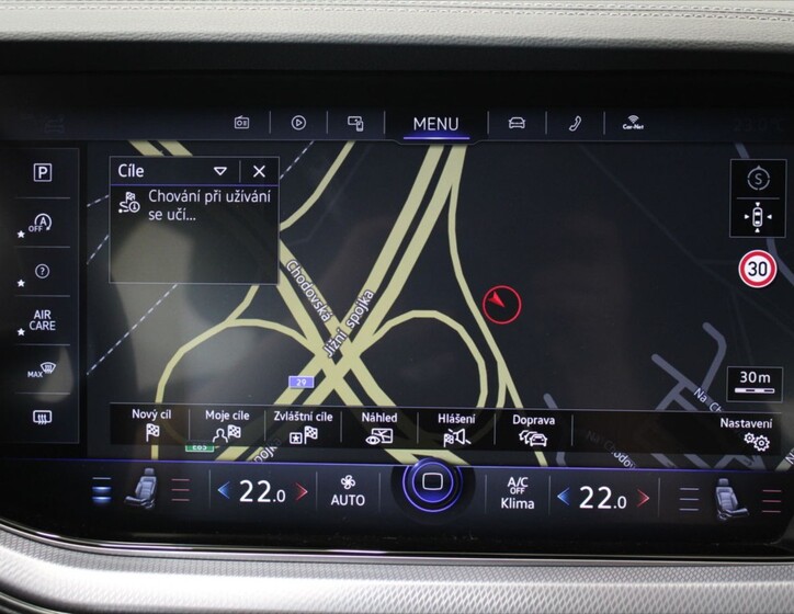 Volkswagen Touareg 11