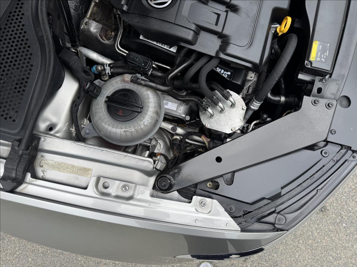 Volkswagen Passat Kombi 2,0 l 110 kw