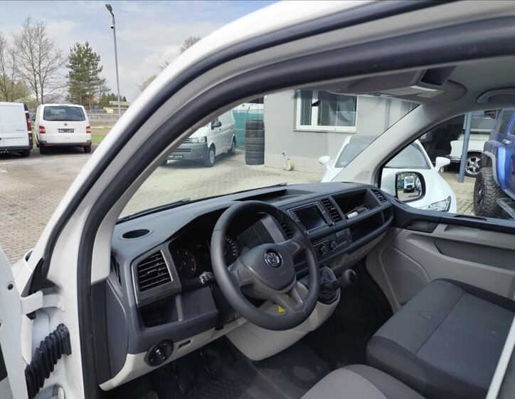 Volkswagen Transporter Ostatní 2,0 l 84 kw