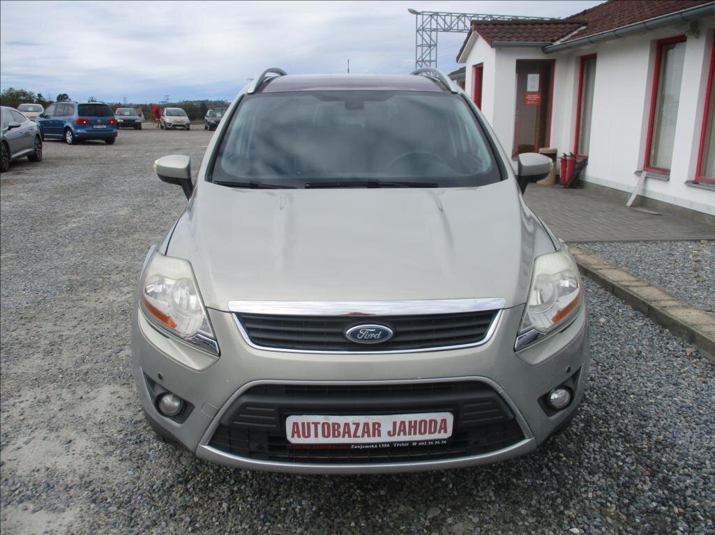 Ford Kuga SUV / Terénní 2,0 l 100 kw