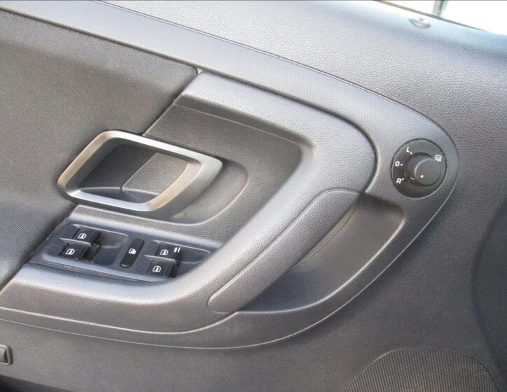 Škoda Roomster Kombi 1,4 l 63 kw