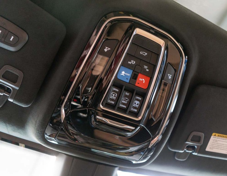 Jeep Grand Cherokee 40