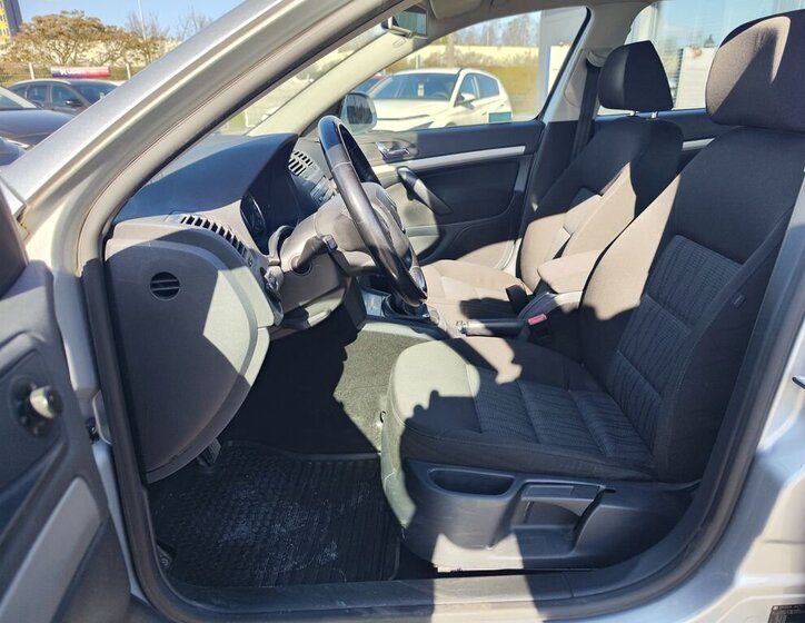 Škoda Octavia Kombi 2,0 l 103 kw