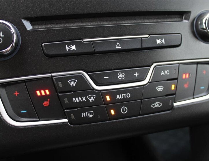 Ford Mondeo Kombi 2,0 l 132 kw