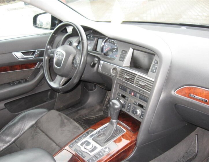 Audi A6 Sedan 3,0 l 165 kw