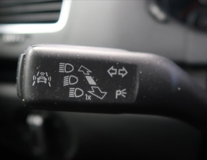 Volkswagen Sharan MPV 2,0 l 110 kw