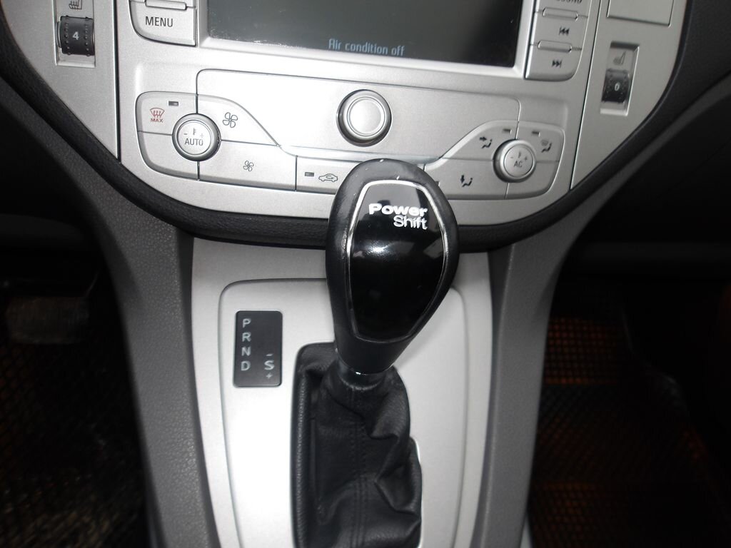 Ford Kuga SUV 2,0 l 120 kw