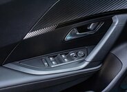 Peugeot 2008 SUV / Terénní 1,2 l 81 kw