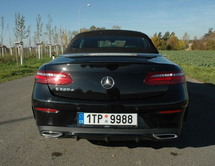 Mercedes-Benz Třídy E 18