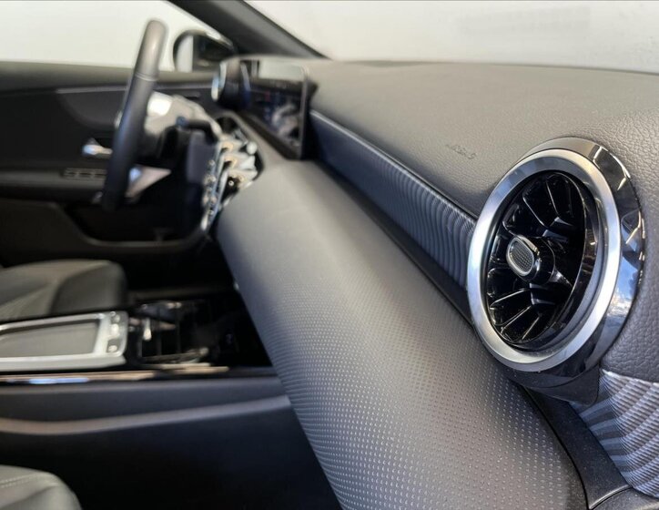 Mercedes-Benz Třídy A 17