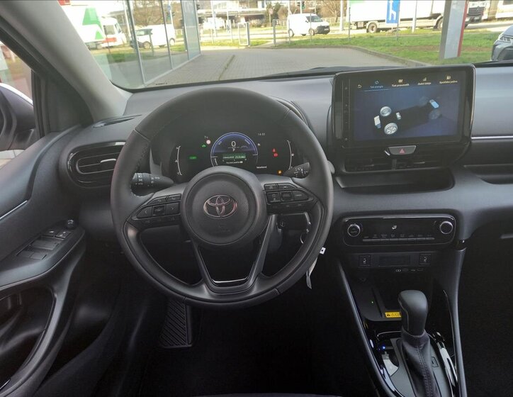 Toyota Yaris Hatchback 1,5 l 85 kw