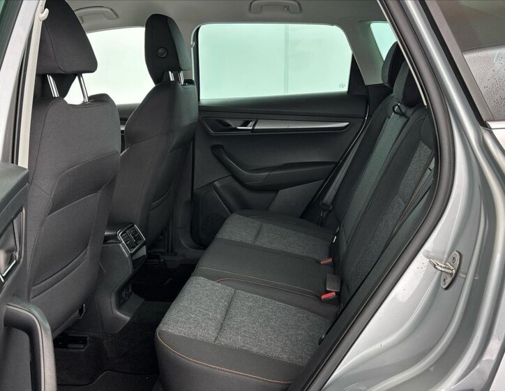 Škoda Karoq SUV / Terénní 1,5 l 110 kw
