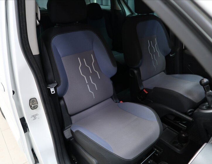 Peugeot Partner Tepee Kombi 1,6 l 55 kw