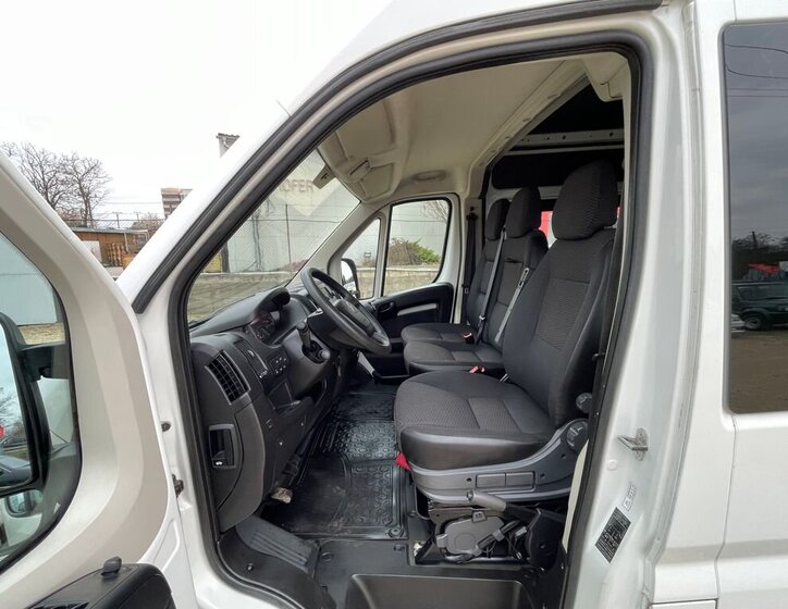 Citroën Jumper Skříň 2,2 l 103 kw