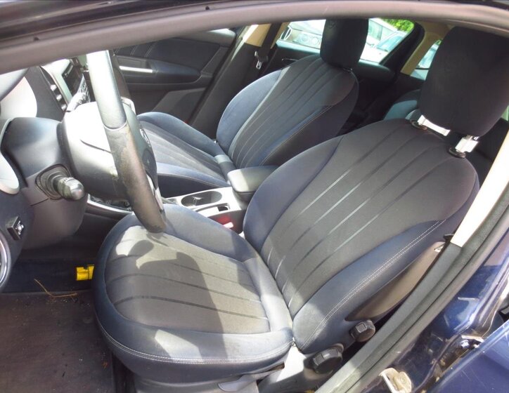 Lancia Delta Hatchback 1,4 l 88 kw