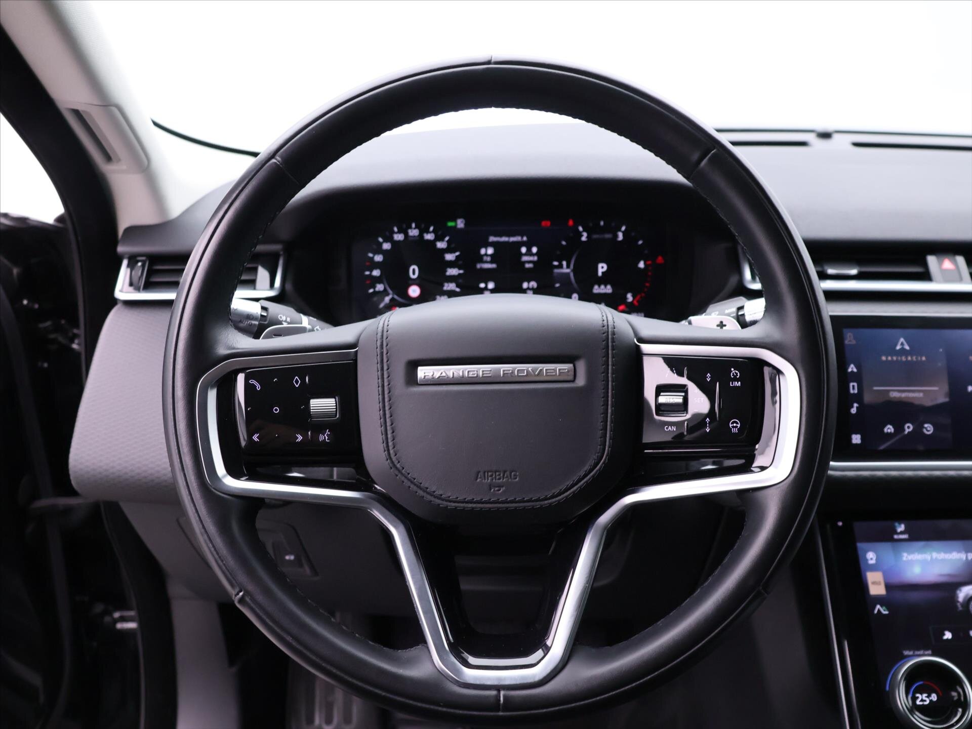 Land Rover Range Rover Velar SUV / Terénní 2,0 l 150 kw