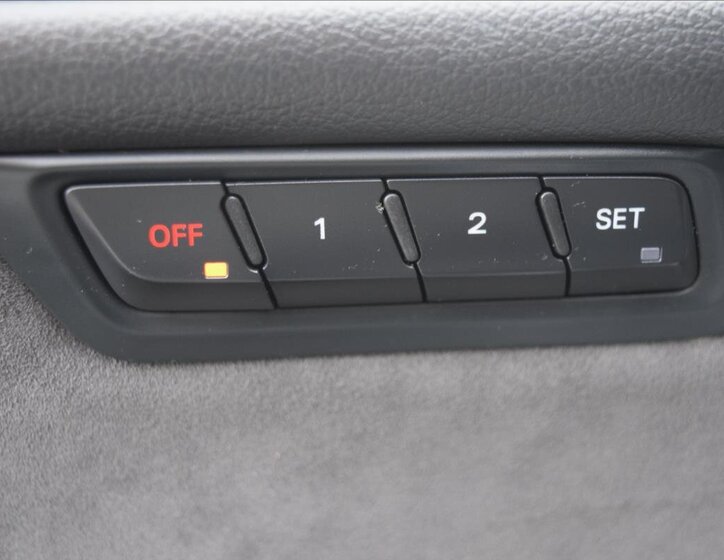 Audi Q5 SUV / Terénní 3,0 l 180 kw