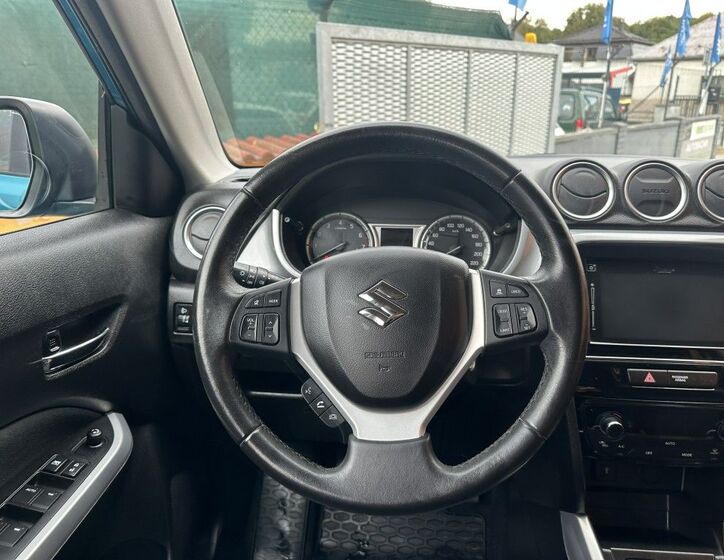 Suzuki Vitara 11
