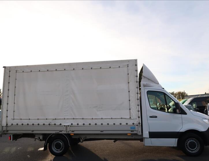 Mercedes-Benz Sprinter 5
