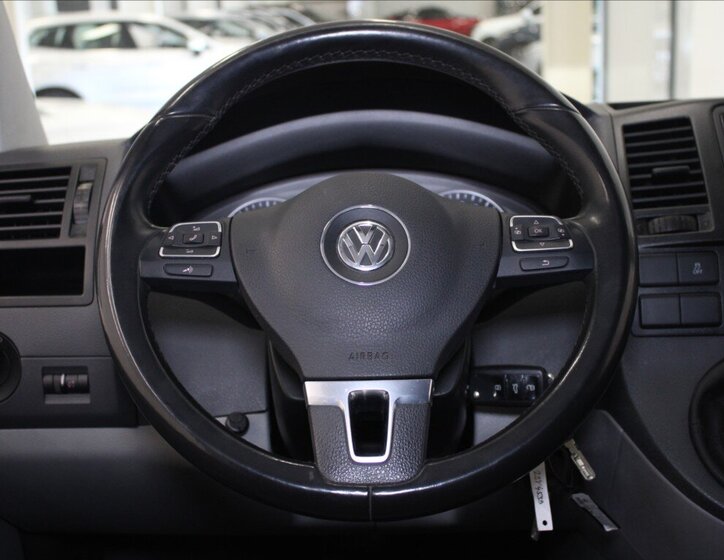 Volkswagen Transporter MPV 2,0 l 103 kw