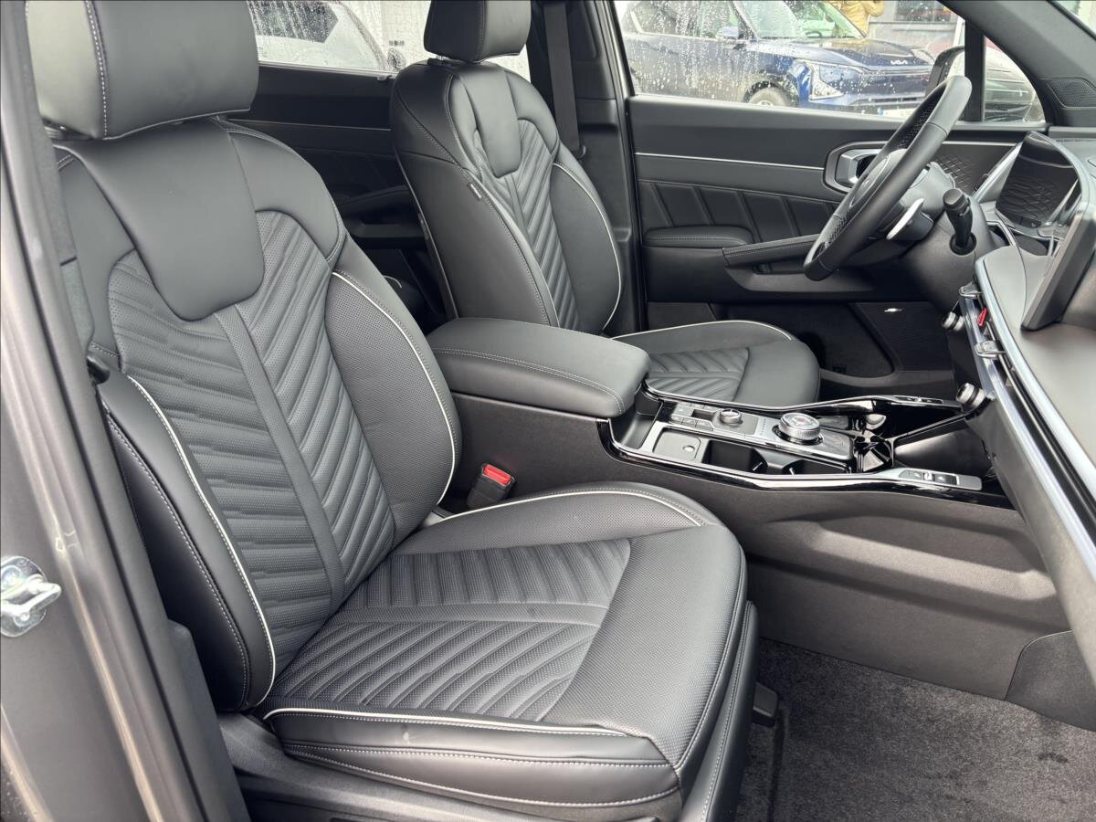KIA Sorento SUV / Terénní 2,2 l 142 kw