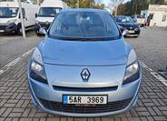 Renault Grand Scénic 9
