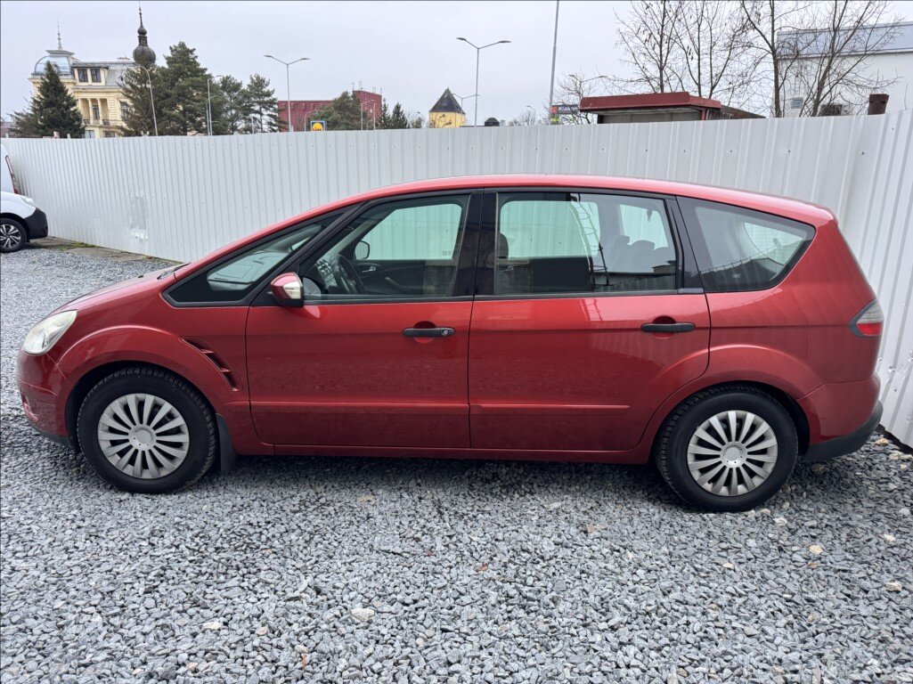 Ford S-MAX MPV 2,0 l 96 kw