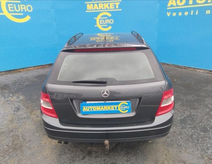 Mercedes-Benz Třídy C Kombi 1,8 l 115 kw