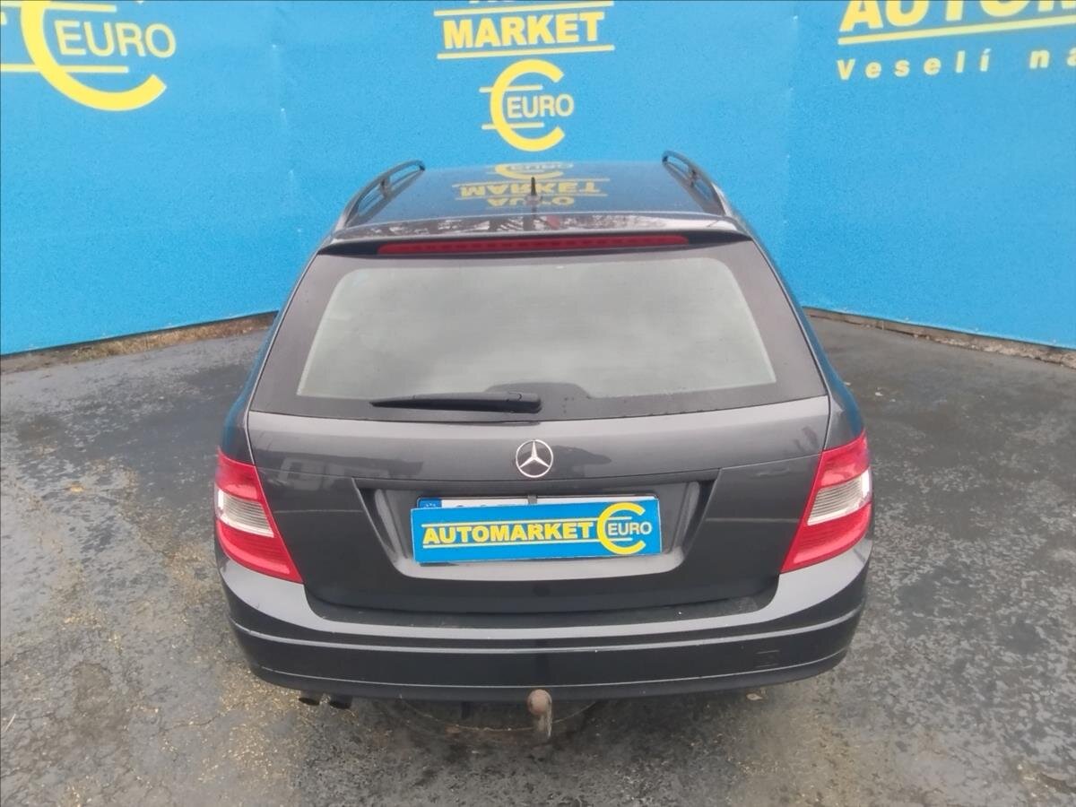 Mercedes-Benz Třídy C Kombi 1,8 l 115 kw