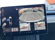 Tesla Model 3 Sedan / Limuzína 0,0 208 kw