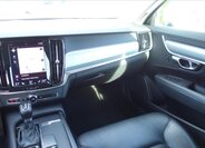 Volvo V90 Kombi 2,0 l 140 kw