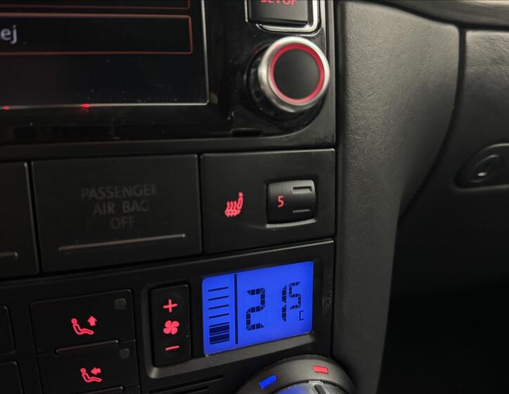 Volkswagen Touareg 19