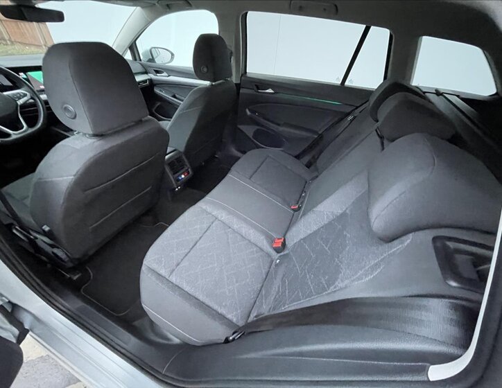 Volkswagen Golf Kombi 1,5 l 110 kw