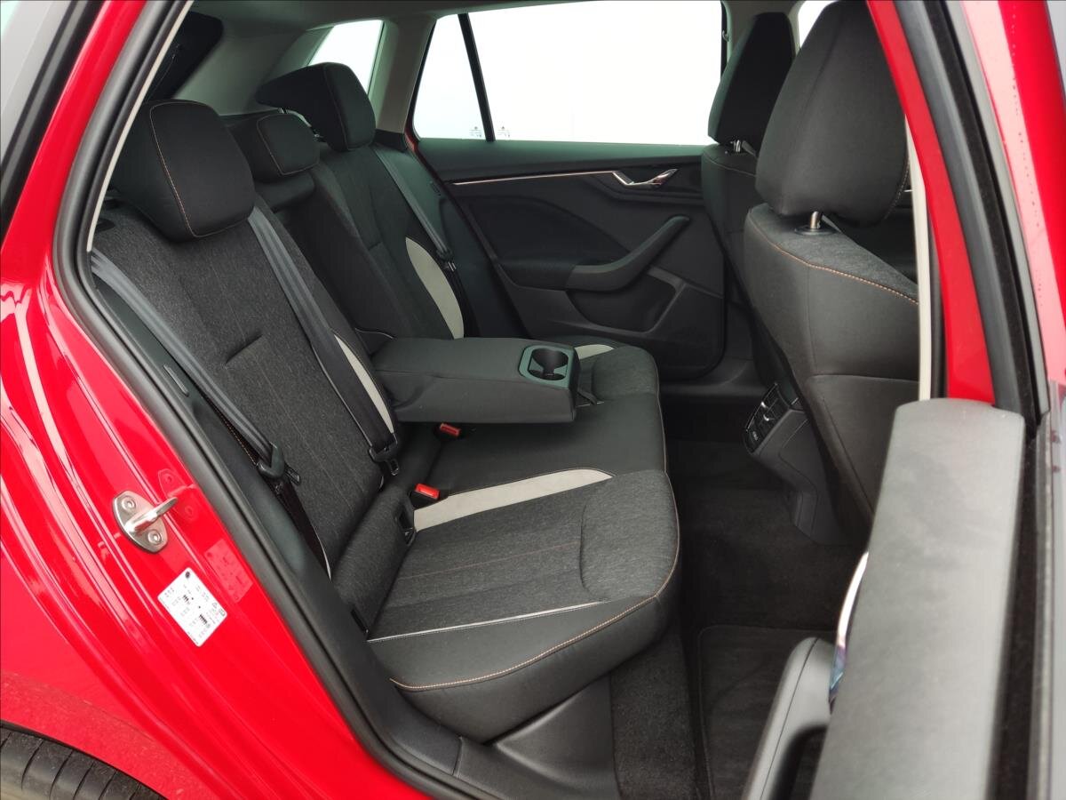 Škoda Kamiq SUV 999,0 85 kw