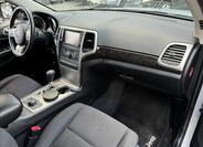 Jeep Grand Cherokee 30