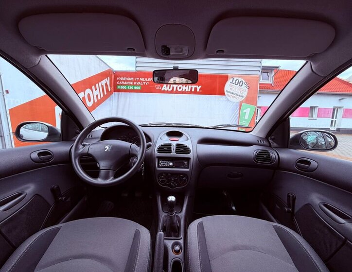 Peugeot 206 Hatchback 1,4 l 55 kw