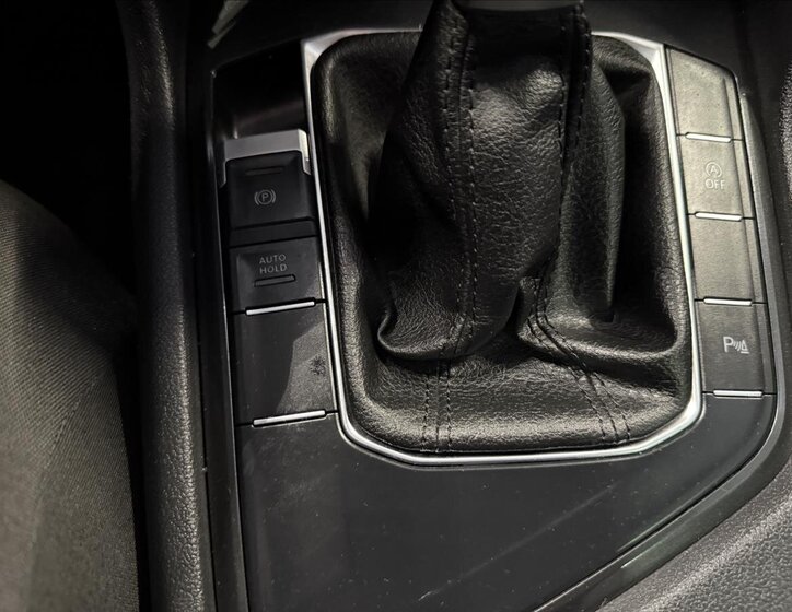 Volkswagen Tiguan Kombi 1,5 l 110 kw