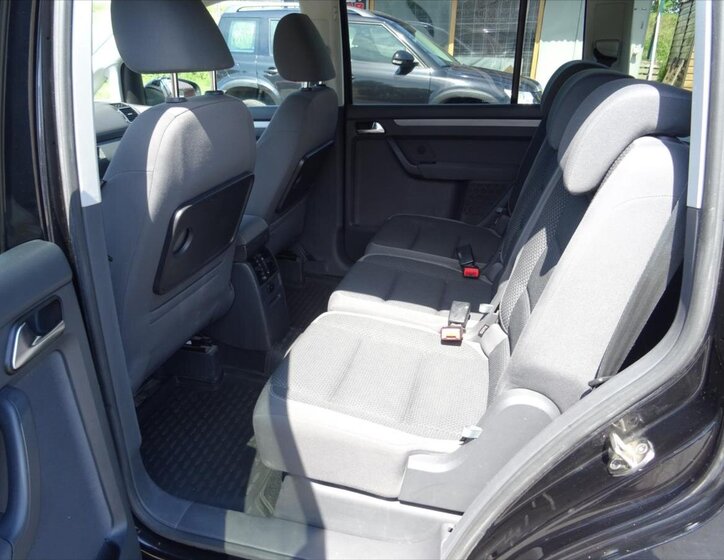 Volkswagen Touran MPV 2,0 l 103 kw