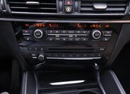 BMW X5 SUV / Terénní 4,4 l 423 kw