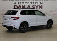 Škoda Karoq SUV / Terénní 1,5 l 110 kw