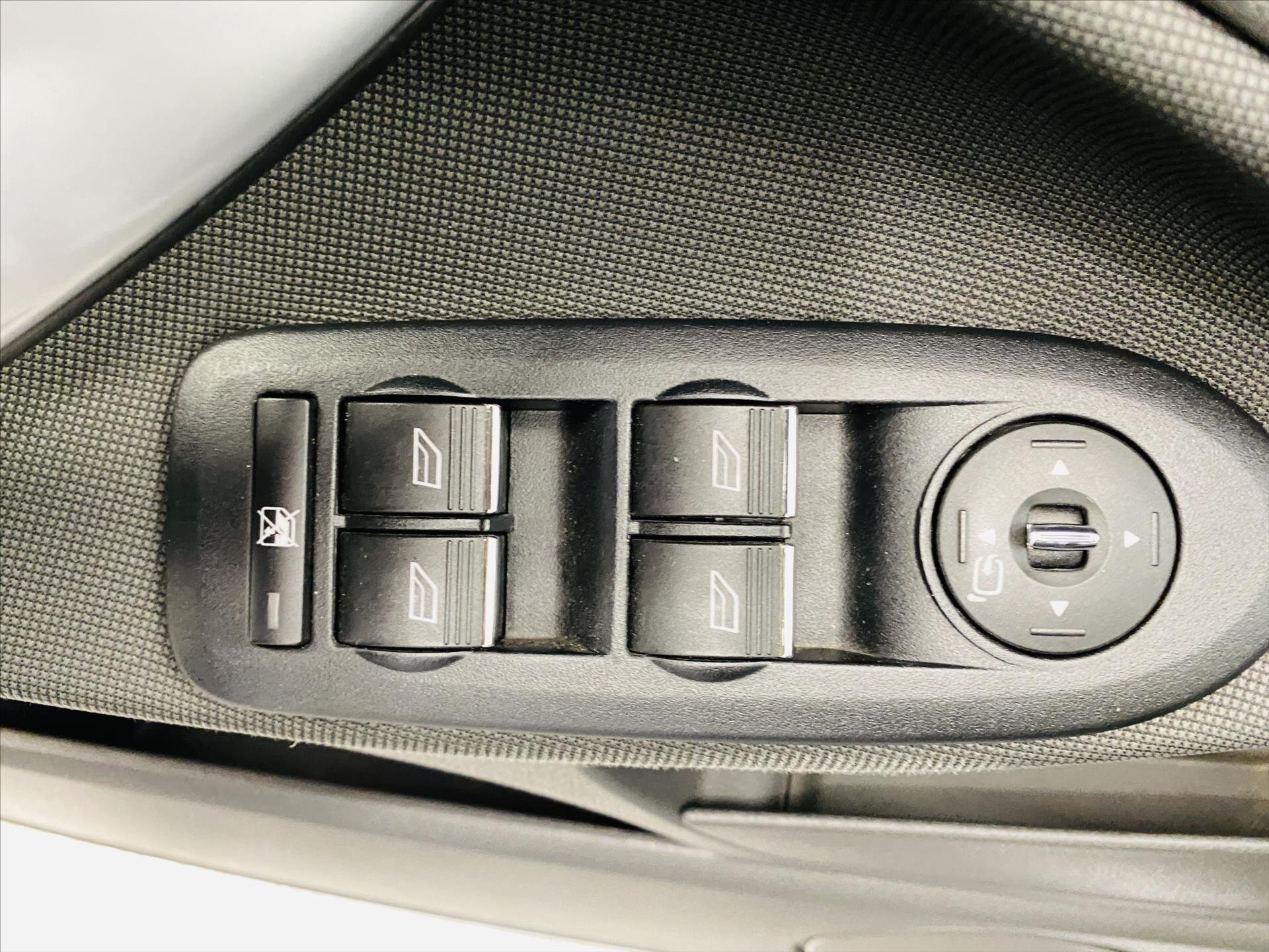 Ford Kuga SUV 2,0 l 103 kw