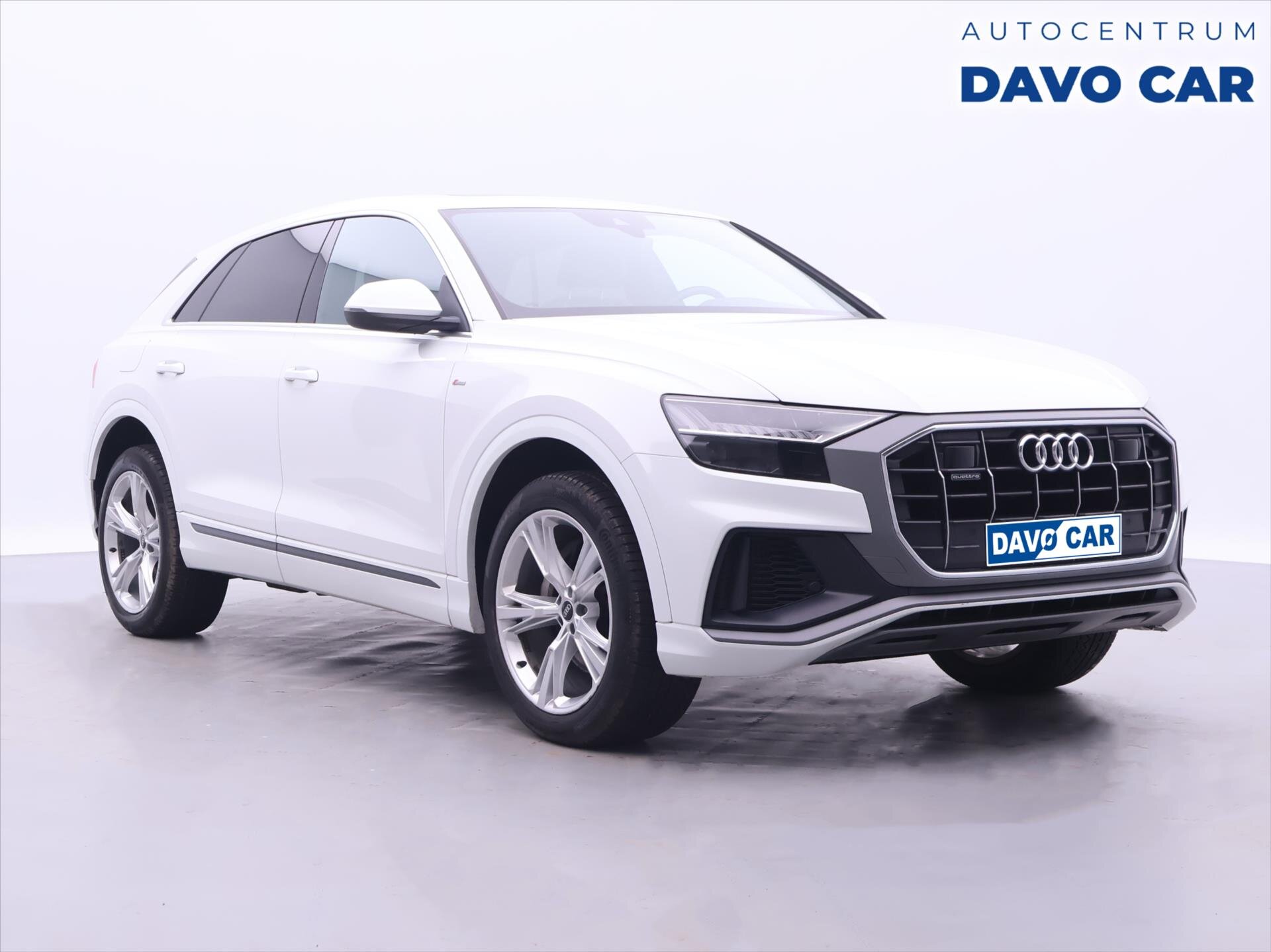 Audi Q8 SUV / Terénní 3,0 l 250 kw